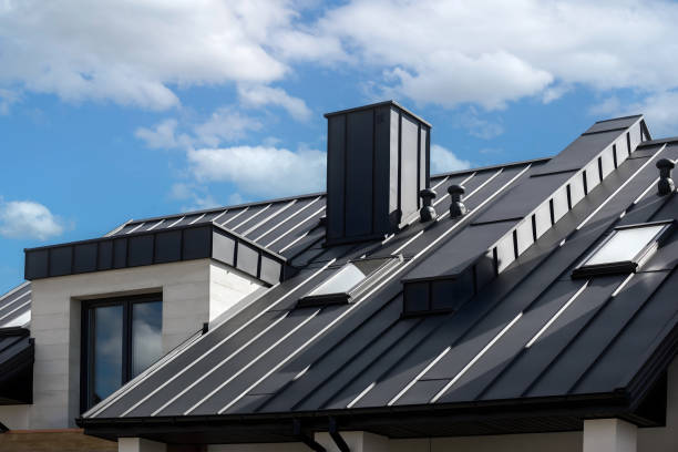 Best Roof Moss and Algae Removal  in East Canton, OH